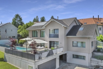 Moderne 6.5-Zimmer Villa mit Aussenschwimmbad, 8572 Berg, Einfamilienhaus