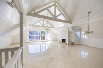 6-Zimmer Dach-Attikawohnung mit drei Loggia’s, 8598 Bottighofen, Terrassenwohnung